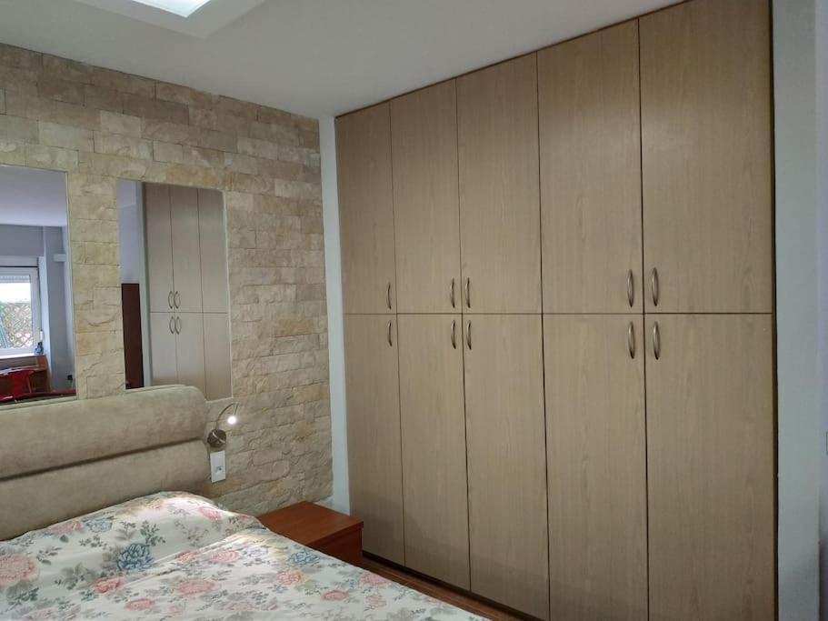 Modern 40 Sq.m. Near Town Center. Appartement *
